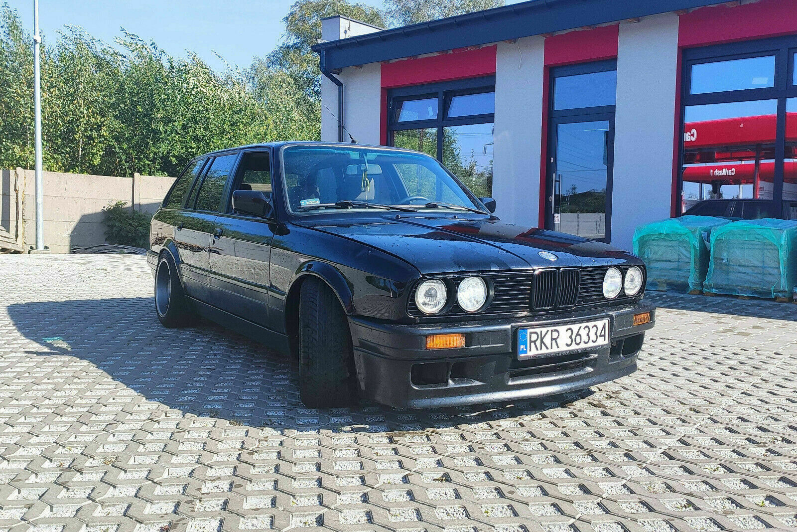 BMW 3 Series E30 Touring Full M Tech II 2, body kit