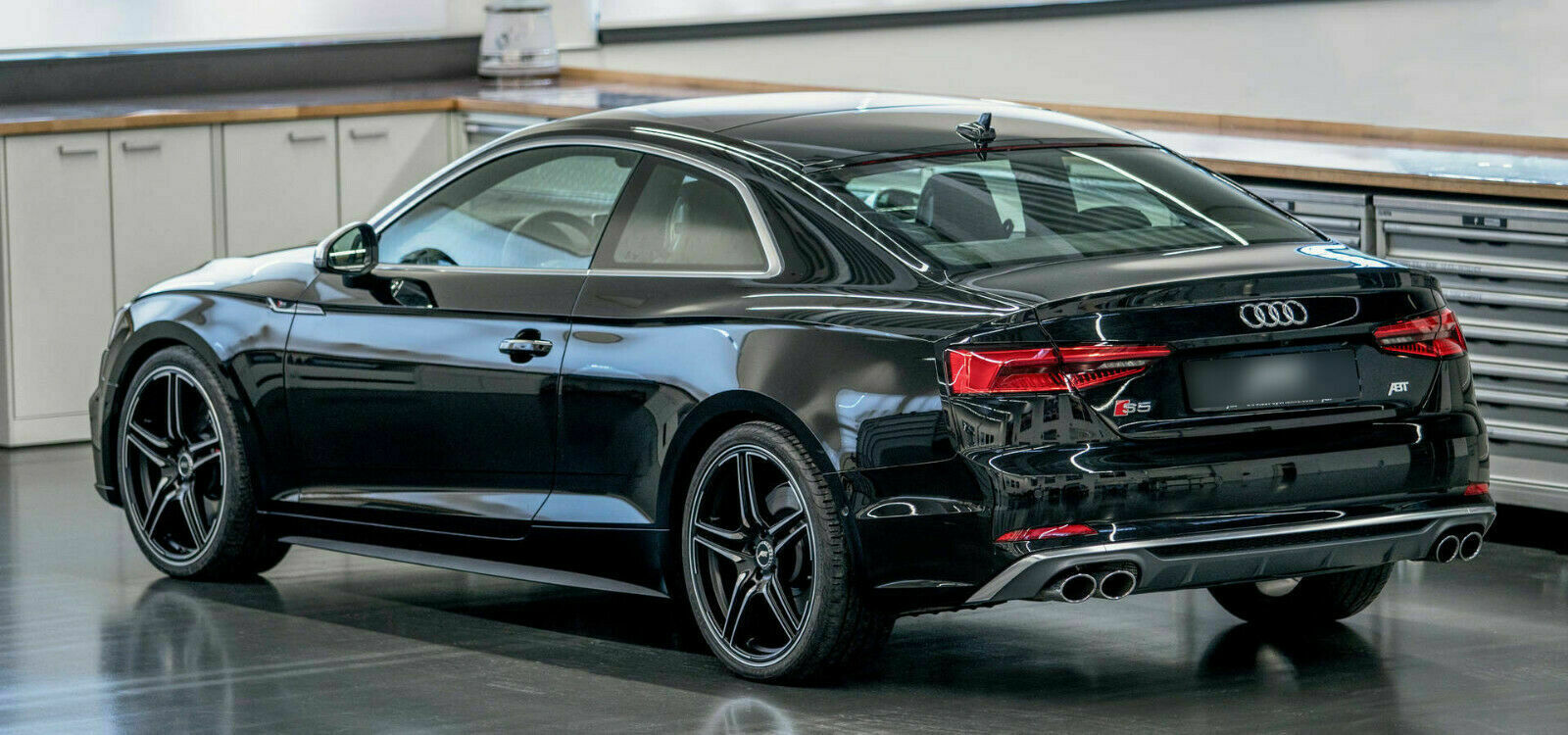 Audi A5 S5 3-Door Coupe F5 S-Line Style Rear Trunk Spoiler