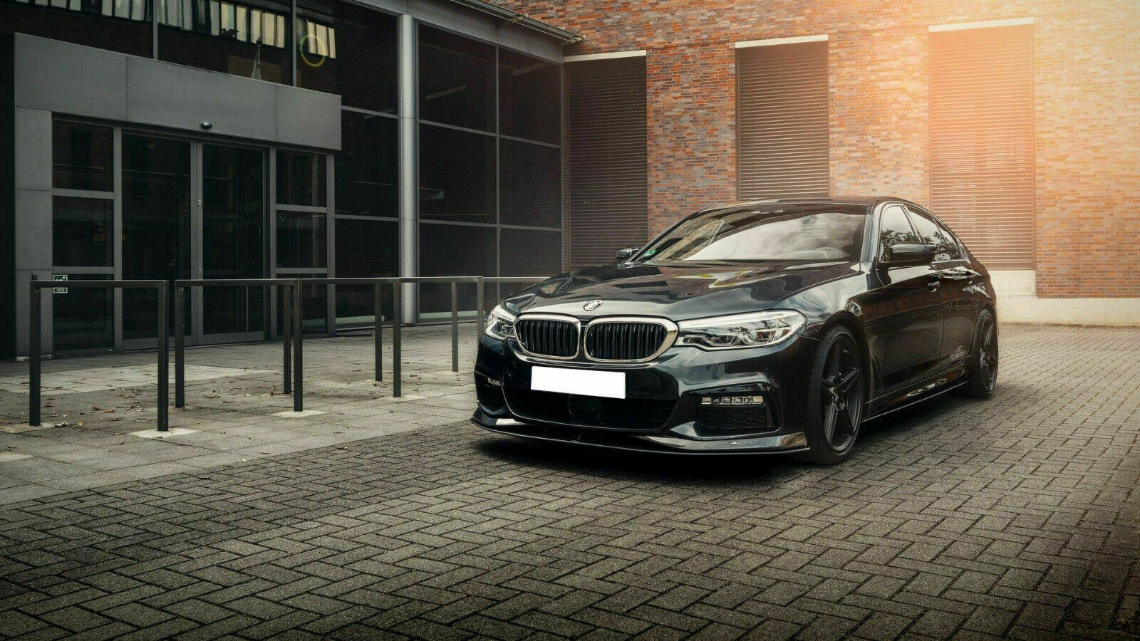 BMW 5 series G30 M-Performance Style Side skirts extensions L + R