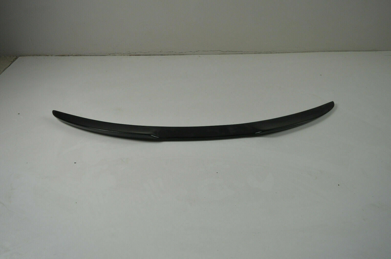 Alfa Romeo Giulia rear trunk spoiler